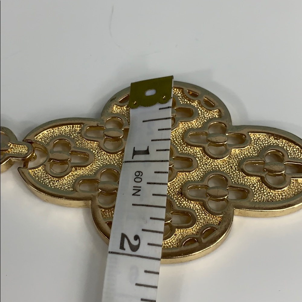 Marlyn Schiff Retro Gold Tone Statement Necklace - Picture 9 of 9